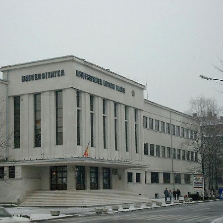 Central City Ap Sibiu Bagian luar foto